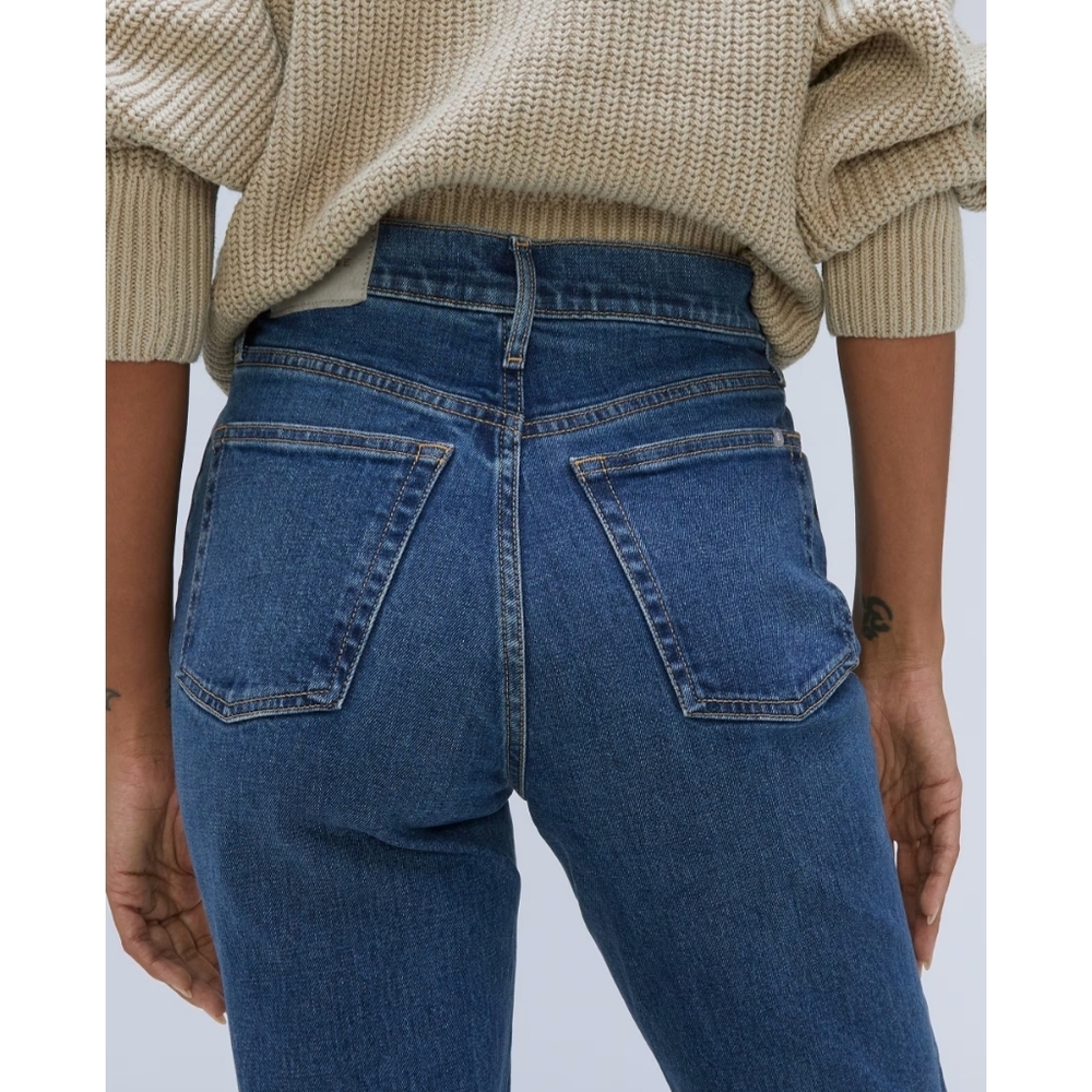 Everlane The Original Cheeky® Jean womens size 31 medium wash